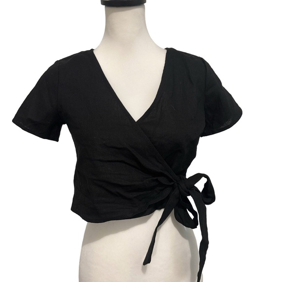 La Hearts Tops - NWT PacSun LA Hearts tie front top. XS.